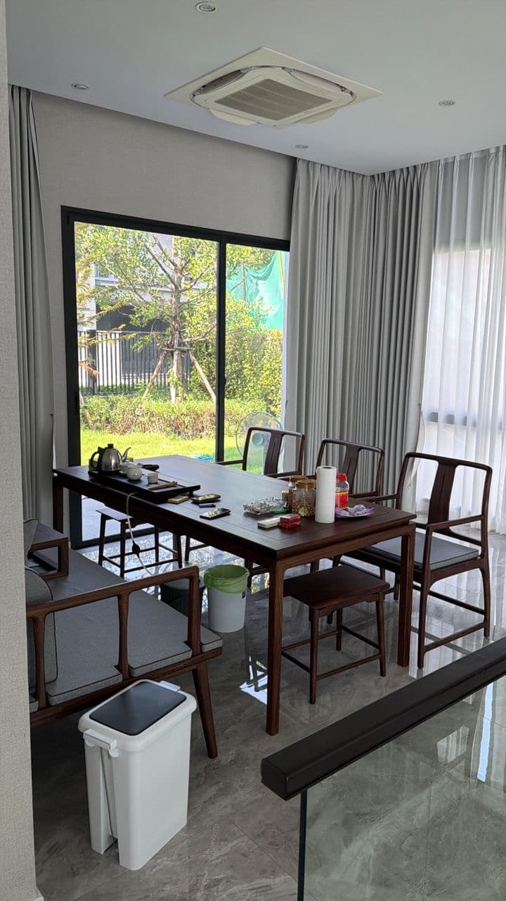 4 Bedrooms for Rent