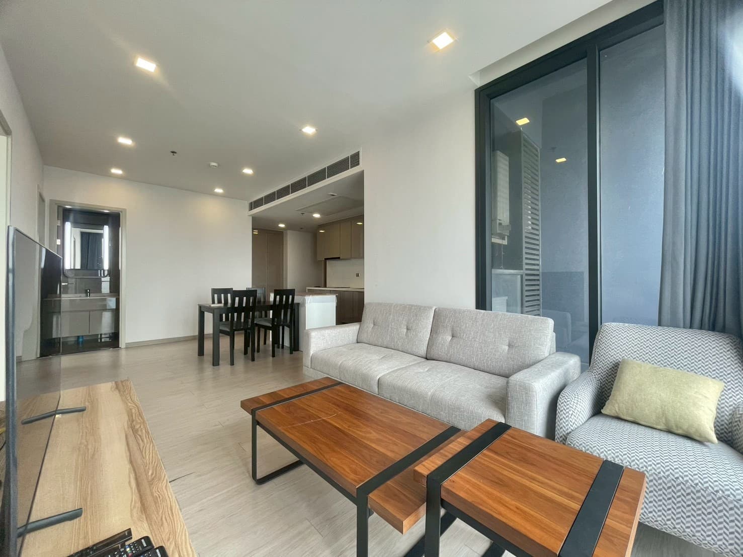 2 Bedrooms for Rent
