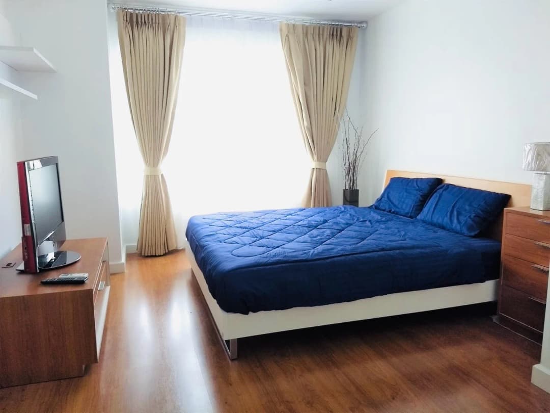 Condo One X photo 1