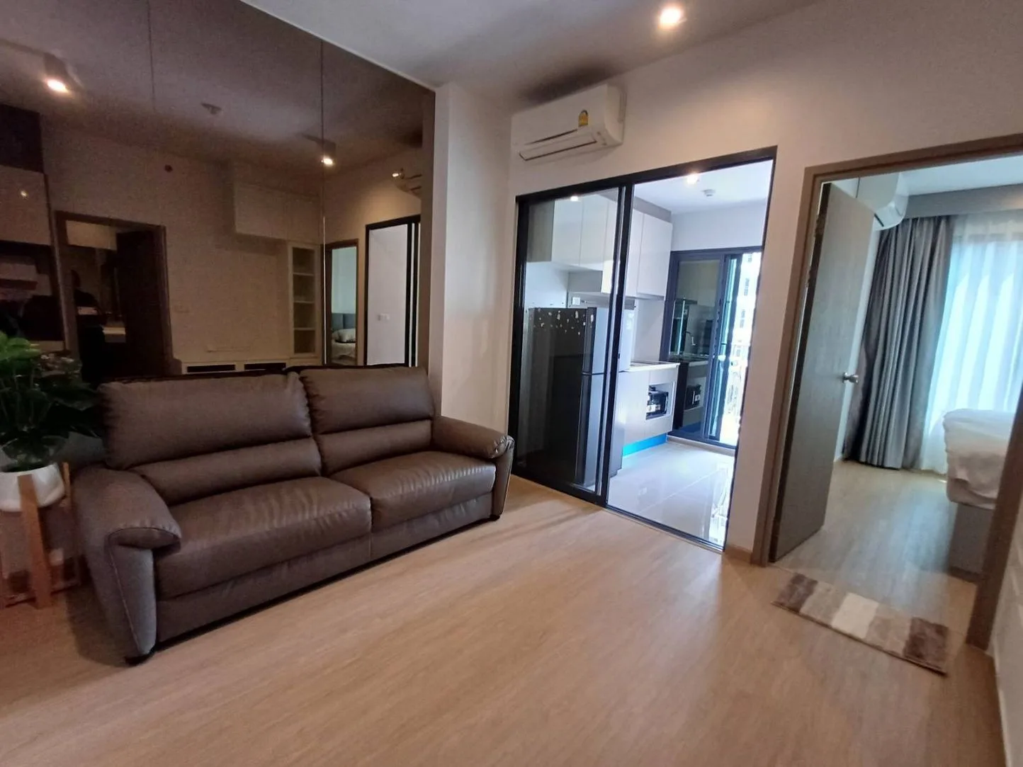 1BR Condo at Ideo Rama 9 - Asoke
