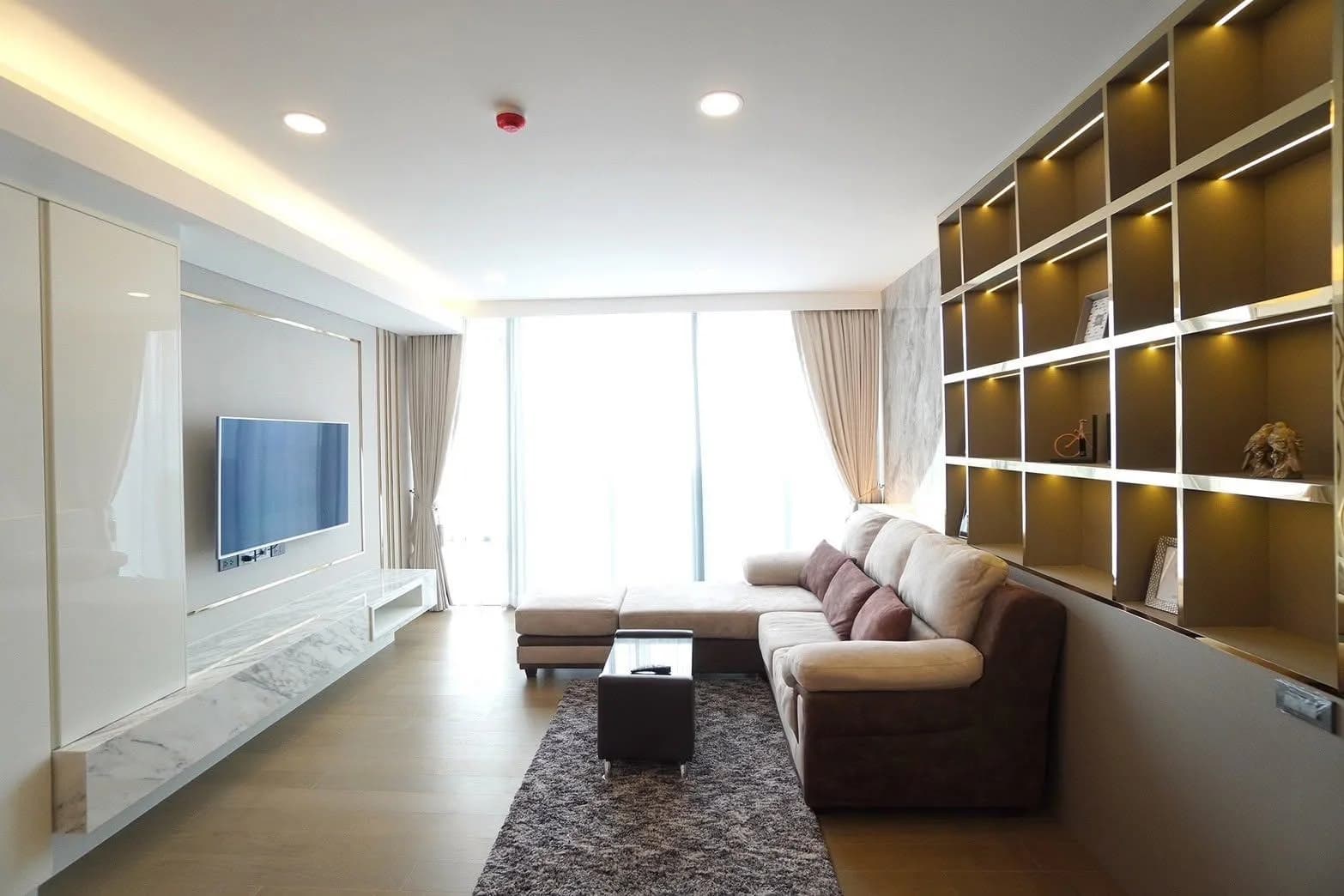 2 Bedrooms for Rent