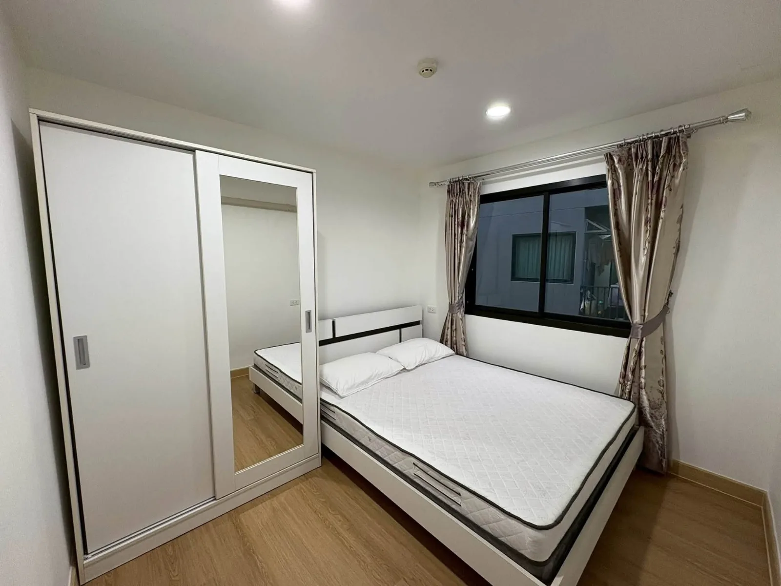 1 Bedroom for Sale
