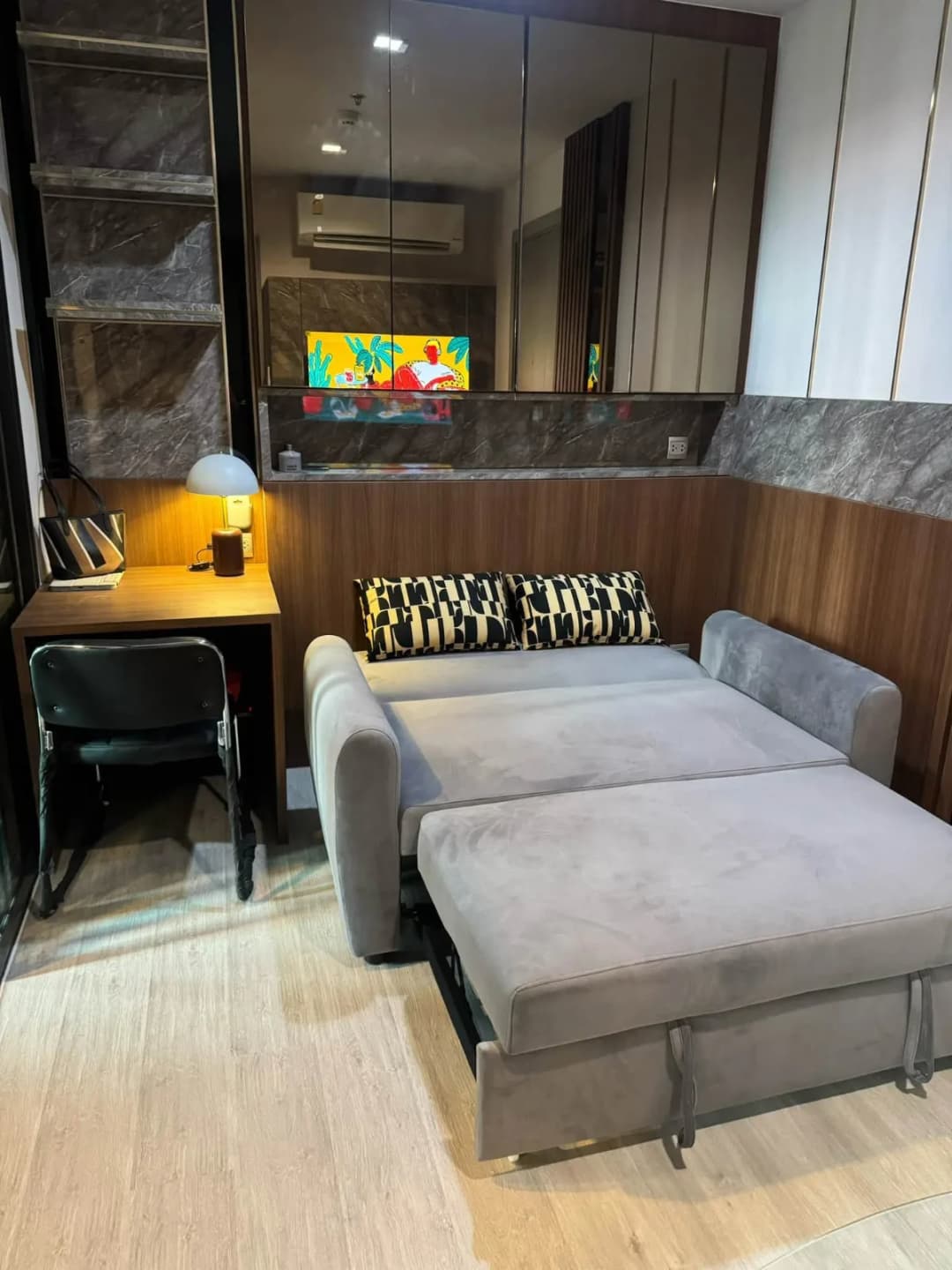 Life Asoke-Rama 9 | 1 Bedroom for Rent or Sale photo 1