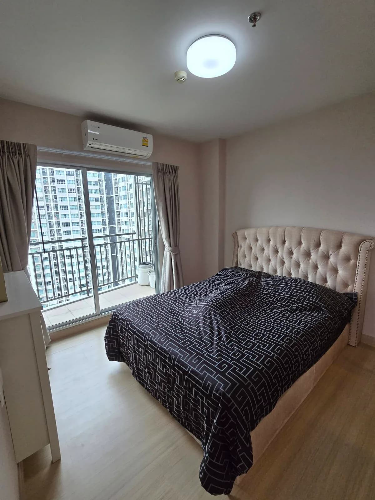 2 Bedrooms for Rent
