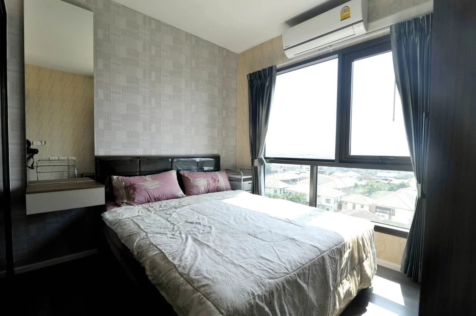 1 Bedroom for Rent