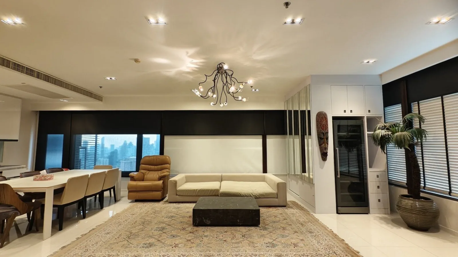 2 Bedrooms for Rent