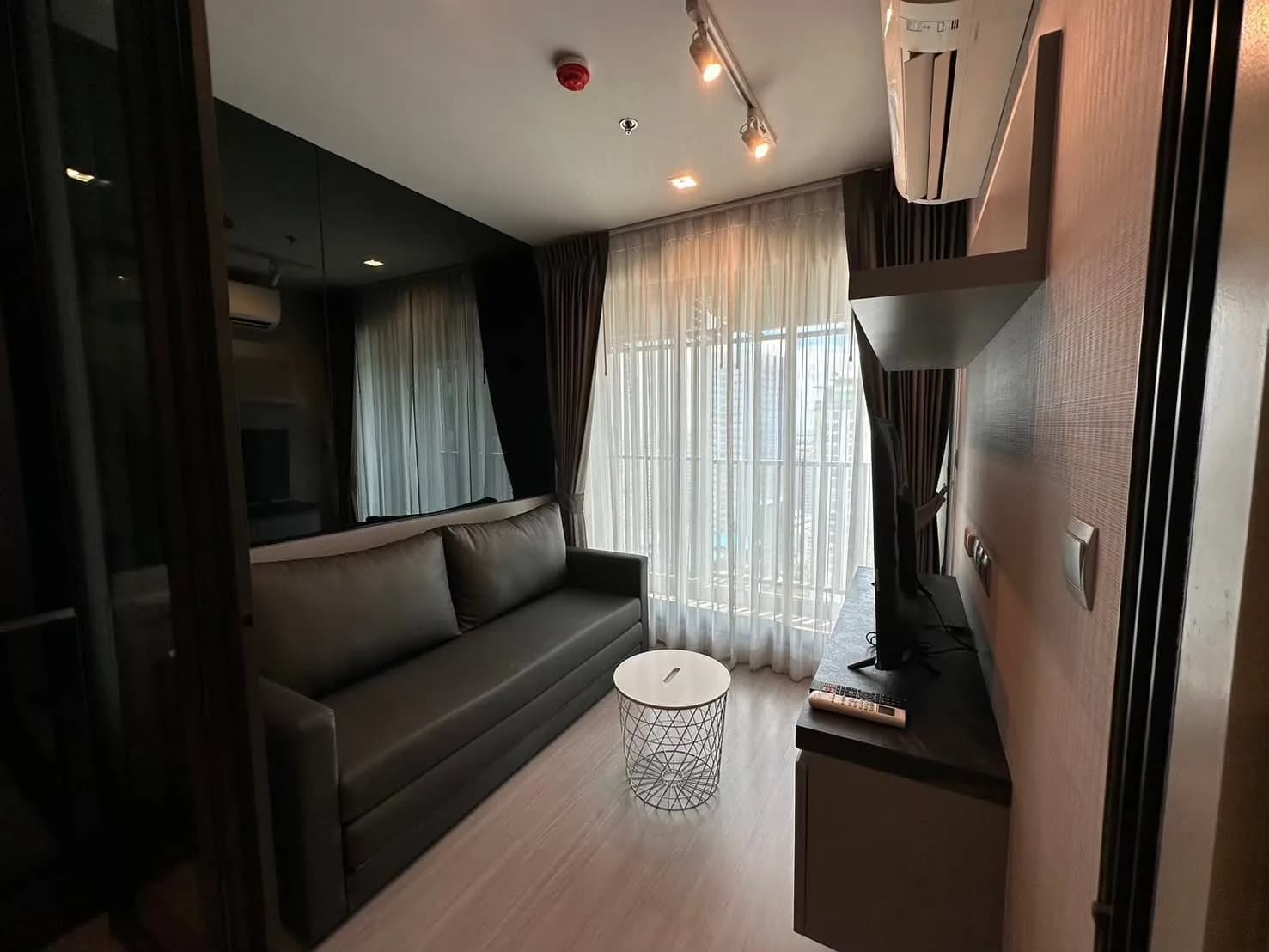 1 Bedroom for Rent