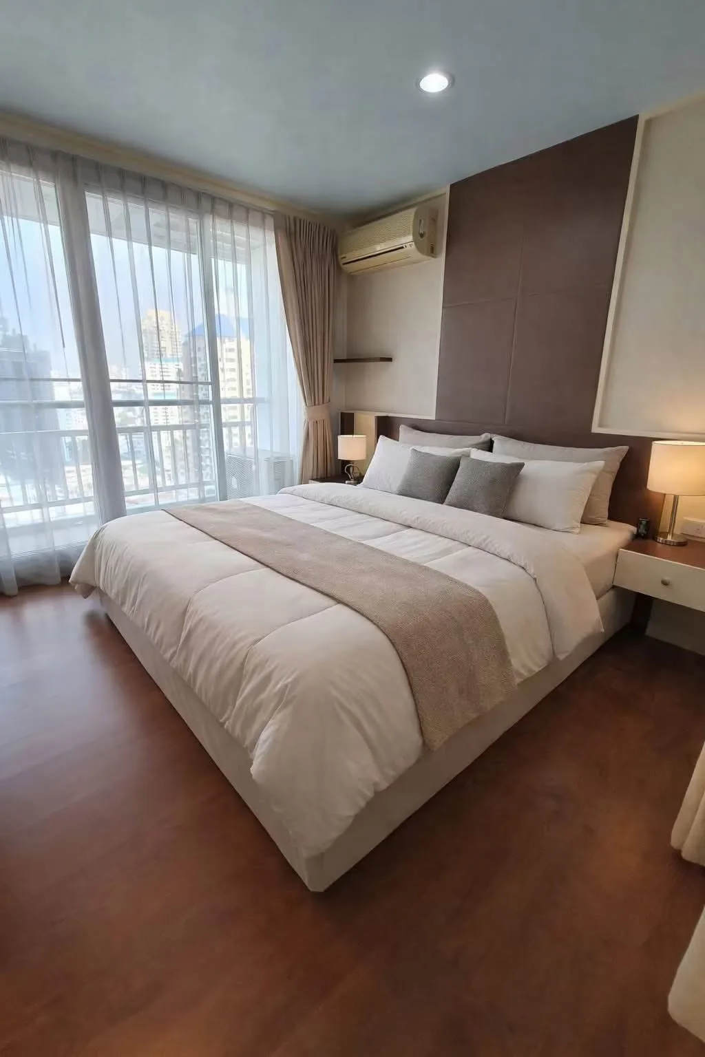 Grand Park View Asoke | 1 Bedroom for Rent photo 1