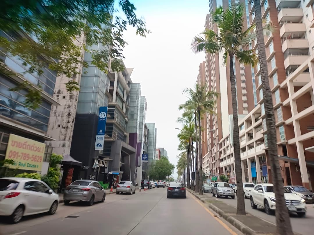 Riviera Condominium