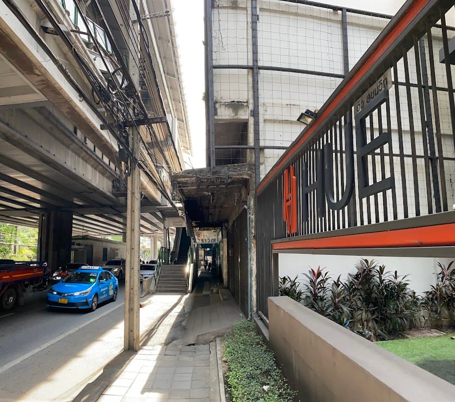 Hue Sukhumvit