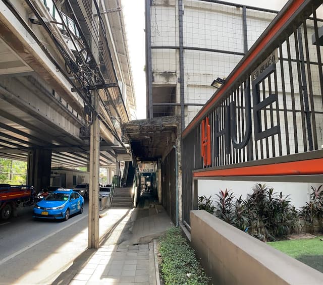 Hue Sukhumvit
